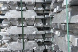 Primary Aluminium Ingots Or Sows (Over 99.7%)